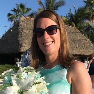 Meet your Posher, Kari